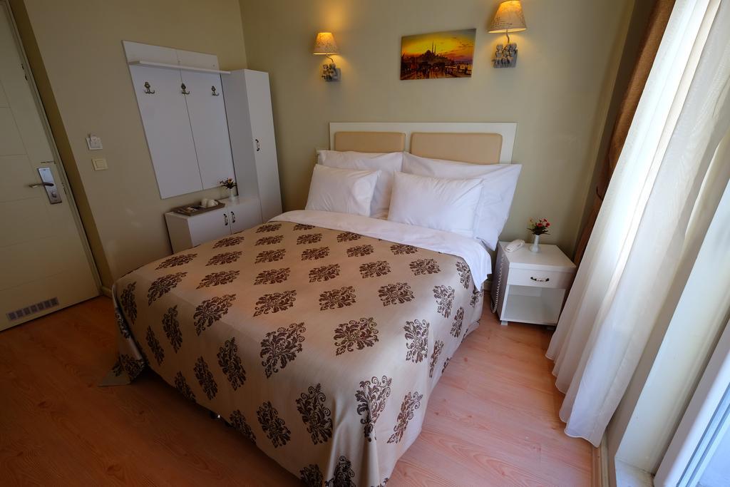 Ada Homes Hotel Taksim Истанбул Екстериор снимка