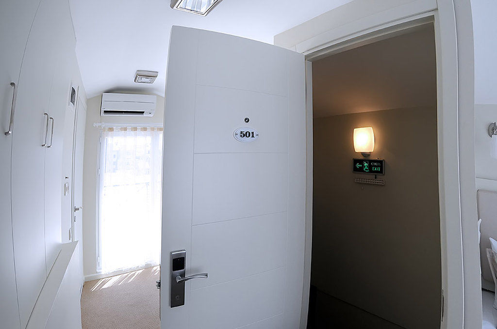 Ada Homes Hotel Taksim Истанбул Екстериор снимка
